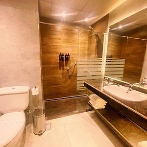 Deluxe Twin Room Sea View